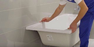 Установка ванной Отрадный цена 1530 руб.